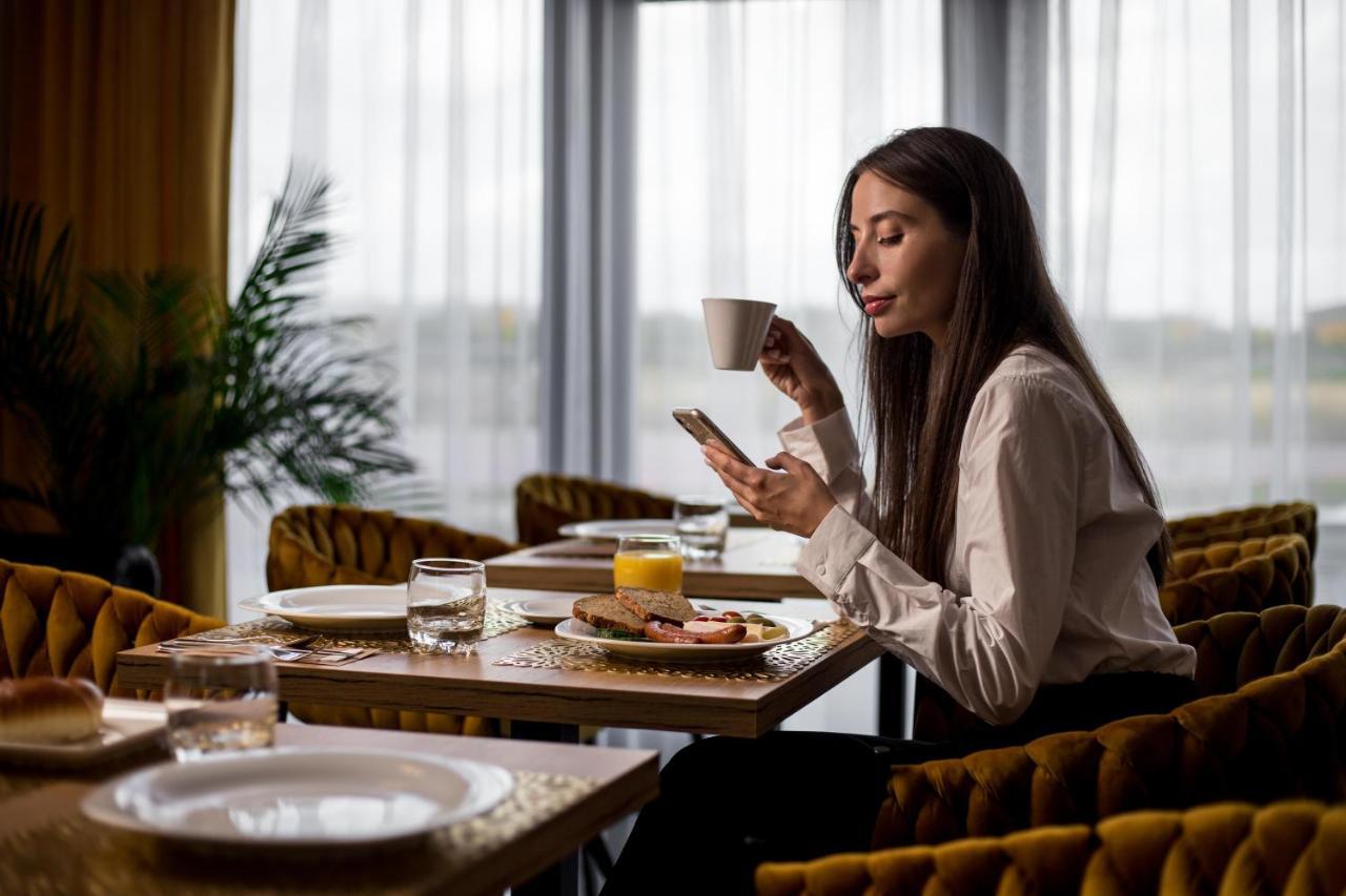 Poludnik Park Boutique Hotel Conference&Spa Stargard Szczeciński エクステリア 写真